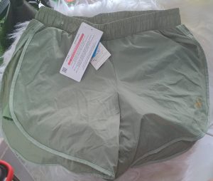 SHORT RUN WIND COR VERDE MALVA / M PORTO FIT