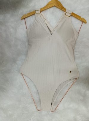 MAIO VIOLETA COR OFF WHITE / G PORTO FIT