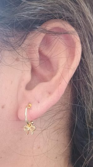 BRINCO BRUNA 12701 FOLHEADO OURO 18 K / BRUNA JOIAS