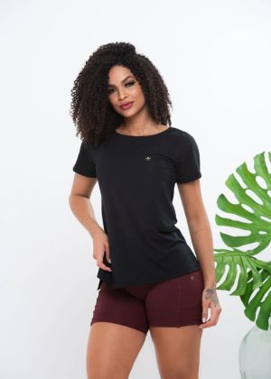 BLUSA FIT 2004 COR PRETO  / M SARADOS